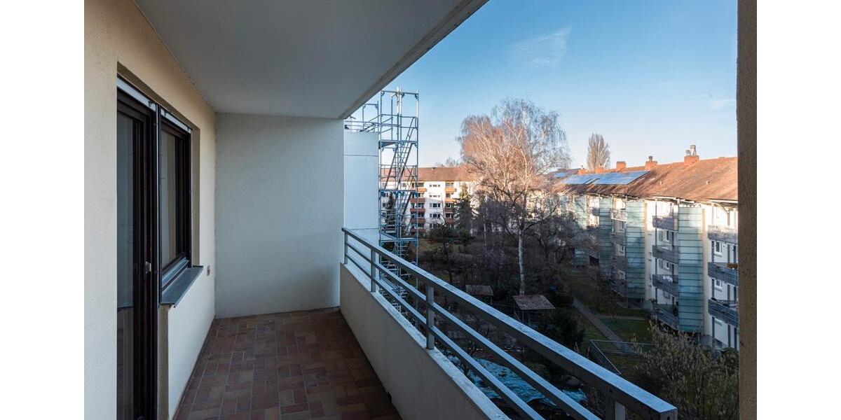 Etagenwohnung Konstanz - 3.5 Zimmer, 120 m&sup2;, 2.150&euro; | Angebot:25280217