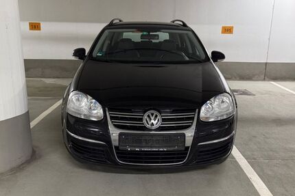 VW Golf 182.000 km 4.000 &euro; Konstanz 78464