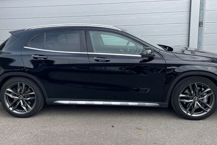 Mercedes-Benz GLA 45 AMG 69.000 km 31.900 &euro; Ravensburg 88214