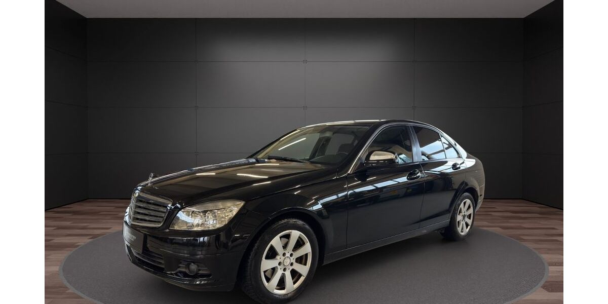 Mercedes-Benz C 220 152.573 km 7.990 &euro; Ravensburg 88214