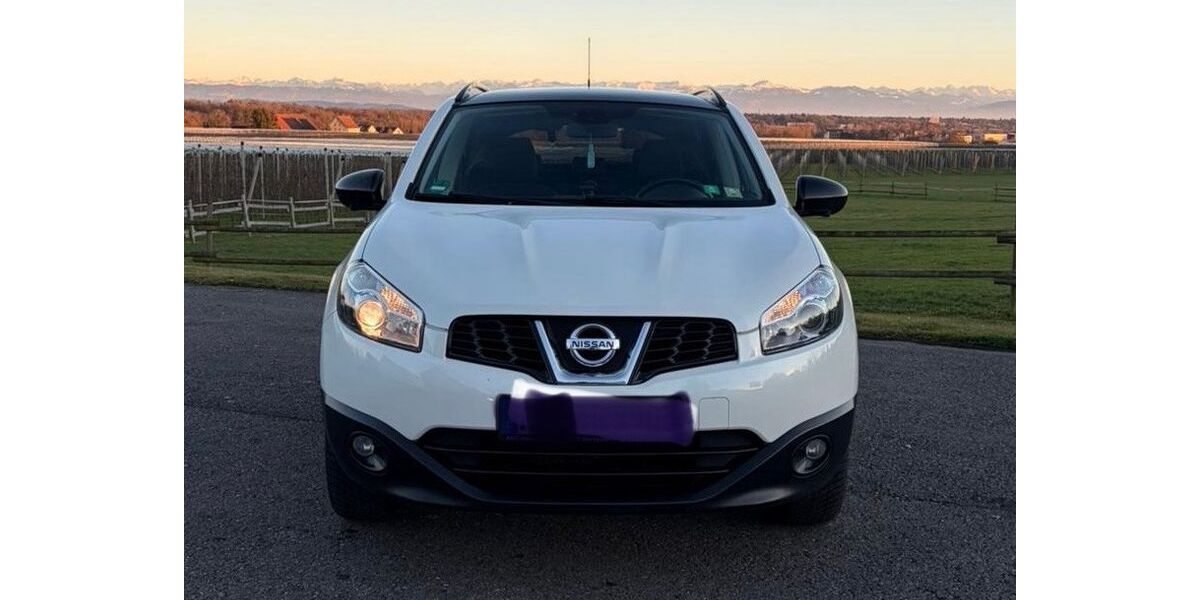 Nissan Qashqai 110.000 km 8.300 &euro; Friedrichshafen 88046