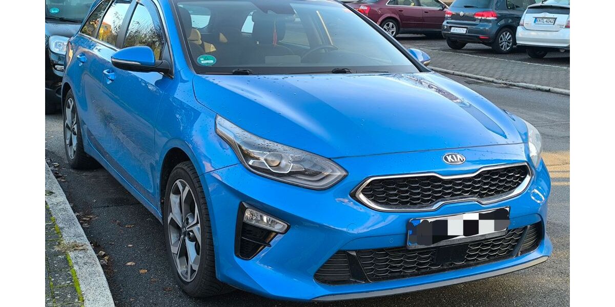 Kia ceed Sportswagon 107.600 km 18.000 &euro; Konstanz 78467