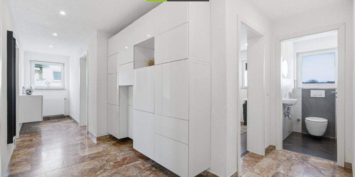 Mehrfamilienhaus, Wohnhaus Meckenbeuren - 8 Zimmer, 224 m&sup2;, 1.150.000&euro; | Angebot:25693715