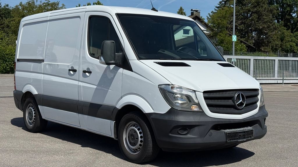 Mercedes-Benz Sprinter 224.565 km 14.990 &euro; Meckenbeuren 88074