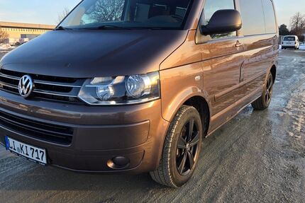 VW T5 Multivan 218.000 km 16.400 &euro; Scheidegg 88161