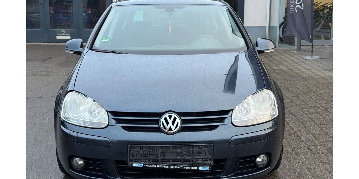 VW Golf 241.000 km 3.990 &euro; Meckenbeuren 88074