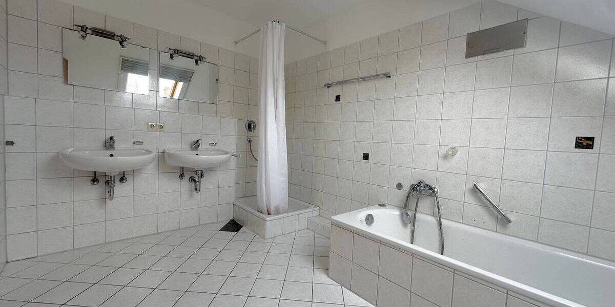 Etagenwohnung Überlingen - 3 Zimmer, 96 m&sup2;, 379.000&euro; | Angebot:25775781