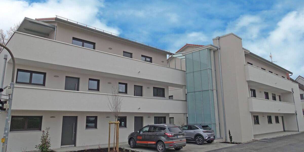 Etagenwohnung Friedrichshafen - 2 Zimmer, 68 m&sup2;, 399.000&euro; | Angebot:25690400