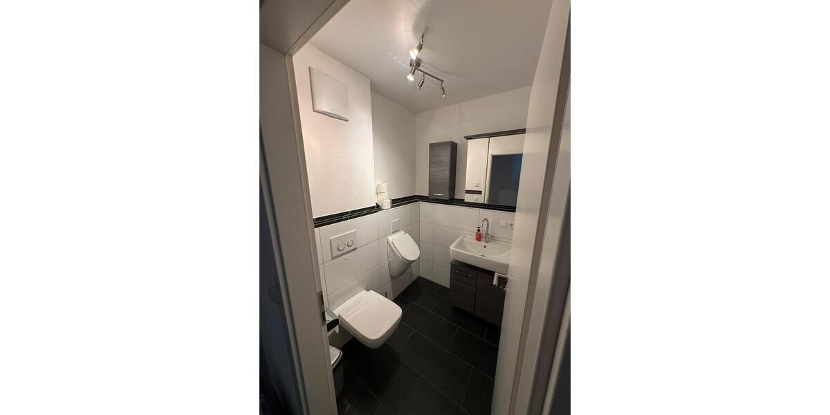 Hochparterre Friedrichshafen Ailingen - 4.5 Zimmer, 109 m&sup2;, 1.500&euro; | Angebot:25856664