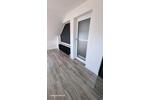 Dachgeschoßwohnung Friedrichshafen - 3.5 Zimmer, 76 m&sup2;, 1.200&euro; | Angebot:26423346