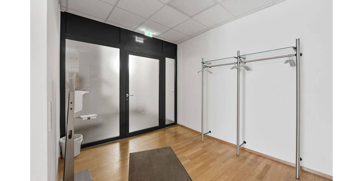 Gewerbeobjekt Ravensburg Innenstadt - 1 Zimmer, 755 m&sup2;, 8.300&euro; | Angebot:25663681
