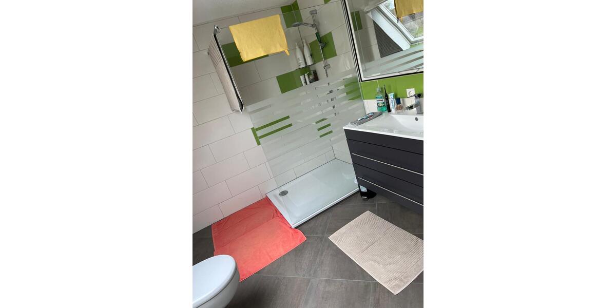 Doppelhaushälfte Wilhelmsdorf - 5 Zimmer, 130 m&sup2;, 350.000&euro; | Angebot:26045373