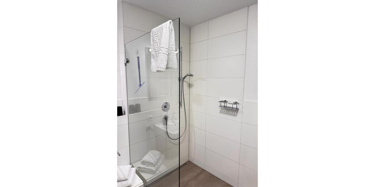 Etagenwohnung Friedrichshafen - 2.5 Zimmer, 72 m&sup2;, 1.629&euro; | Angebot:25920937