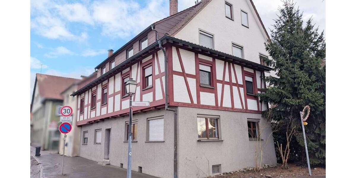 Einfamilienhaus Weingarten - 20 Zimmer, 462 m&sup2;, 1.250.000&euro; | Angebot:24648850