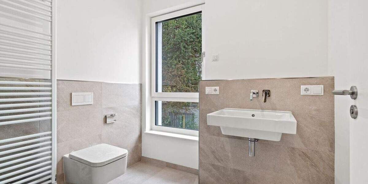 Etagenwohnung Überlingen - 3 Zimmer, 130 m&sup2;, 1.098.000&euro; | Angebot:25695277