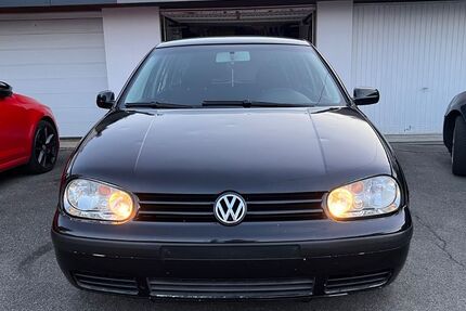 VW Golf 265.000 km 1.650 &euro; Baindt 88255