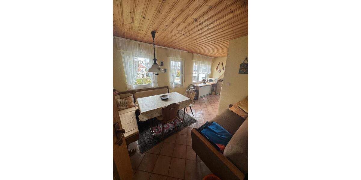 Etagenwohnung Friedrichshafen Allmannsweiler - 5 Zimmer, 140 m&sup2;, 399.000&euro; | Angebot:26612773