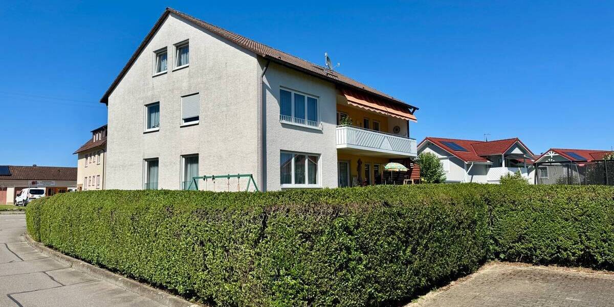 Etagenwohnung Friedrichshafen Allmannsweiler - 3 Zimmer, 79 m&sup2;, 220.000&euro; | Angebot:25699783