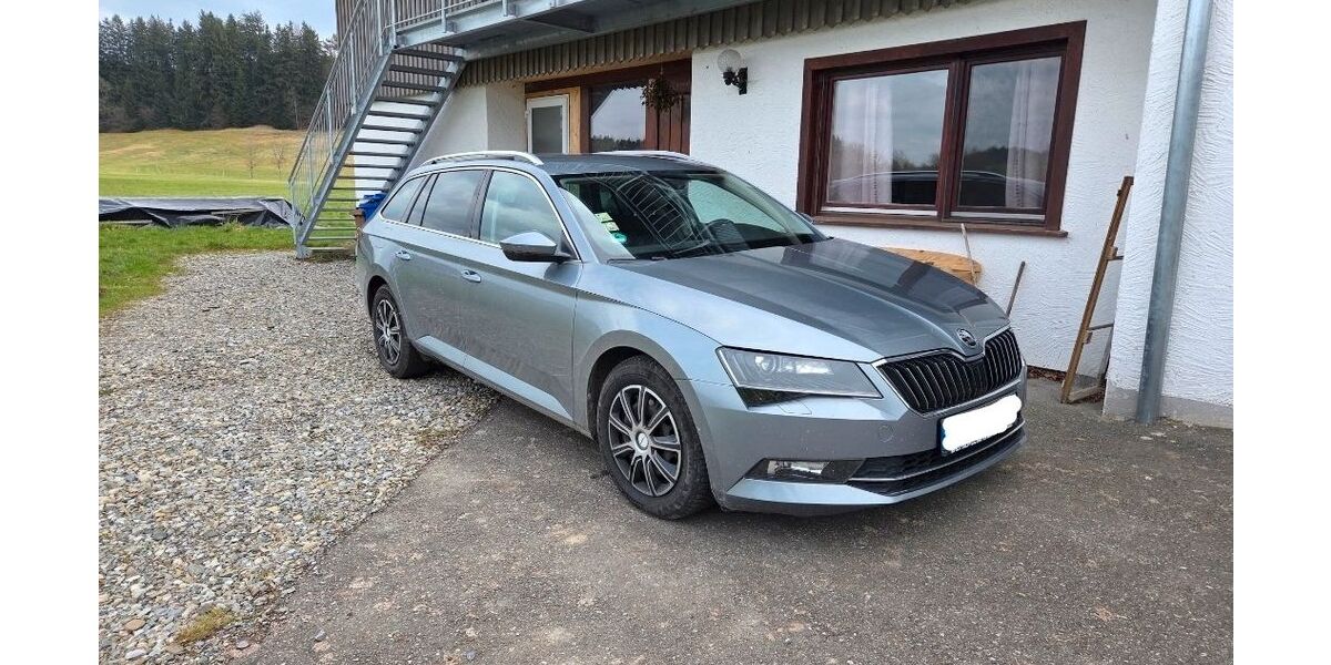 Skoda Superb 170.000 km 15.000 &euro; Hergatz 88145