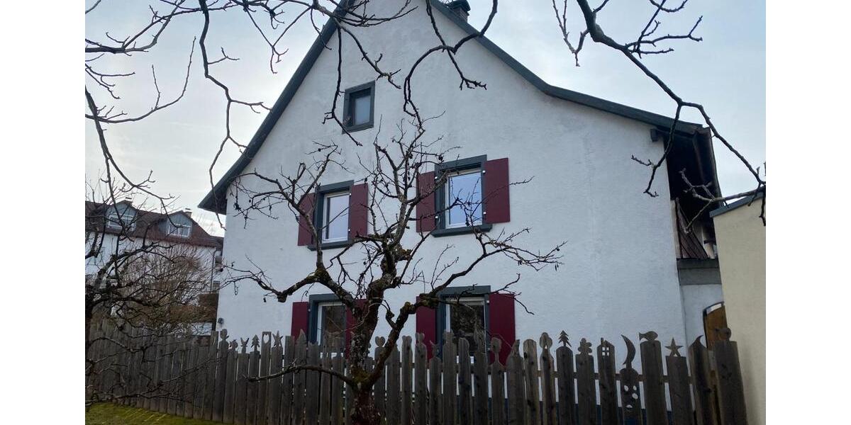 Einfamilienhaus Salem - 5 Zimmer, 140 m&sup2;, 380.000&euro; | Angebot:26013886