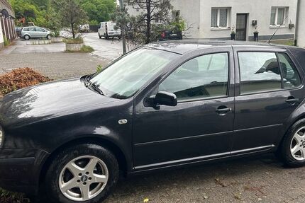 VW Golf 169.000 km 2.699 &euro; Ravensburg 88214
