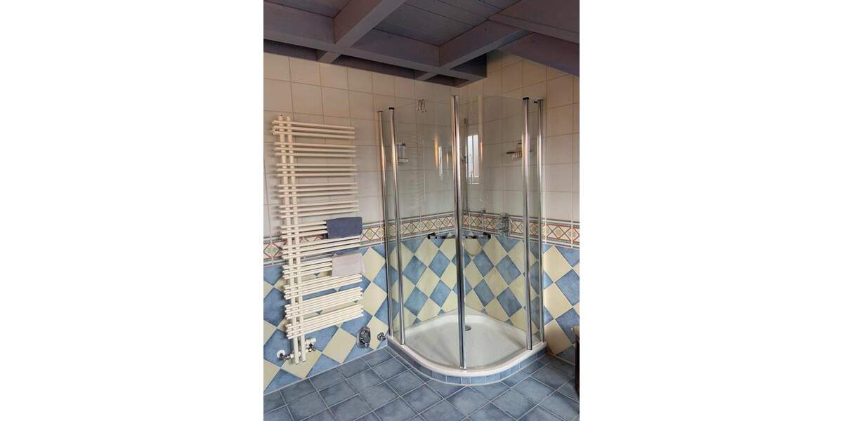 Etagenwohnung Friedrichshafen Allmannsweiler - 2 Zimmer, 116 m&sup2;, 440.000&euro; | Angebot:25745719