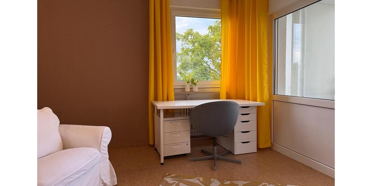 Etagenwohnung Konstanz Allmannsdorf - 1 Zimmer, 107 m&sup2;, 445&euro; | Angebot:26625824