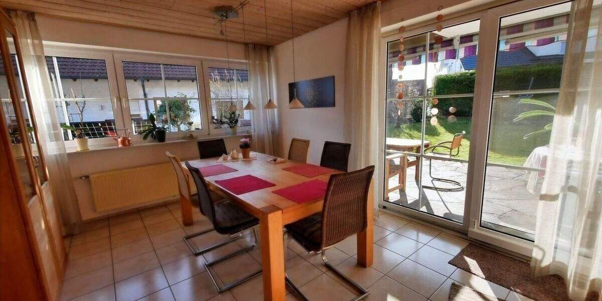 Einfamilienhaus Wolpertswende Mochenwangen - 6 Zimmer, 193 m&sup2;, 695.000&euro; | Angebot:25747080