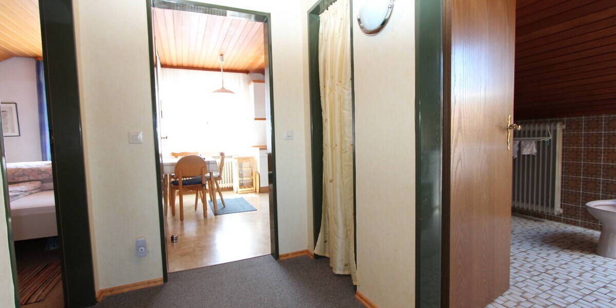 Etagenwohnung Friedrichshafen Allmannsweiler - 3 Zimmer, 79 m&sup2;, 220.000&euro; | Angebot:25699783