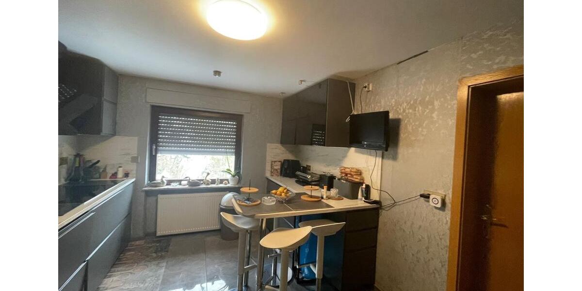 Einfamilienhaus Weingarten - 9 Zimmer, 170 m&sup2;, 810.000&euro; | Angebot:25219741