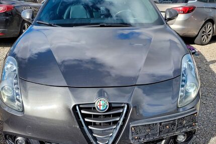 Alfa Romeo Giulietta 138.000 km 6.900 &euro; Kressbronn 88079