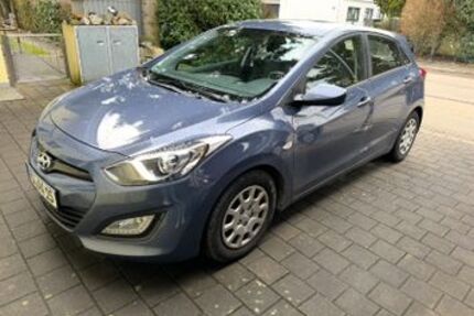 Hyundai i30 127.000 km 5.490 &euro; Berg 88276