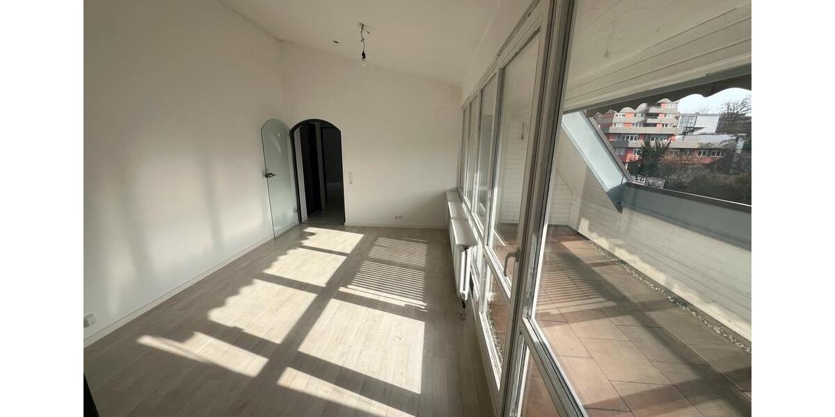 Dachgeschoßwohnung Ravensburg - 3.5 Zimmer, 102 m&sup2;, 438.000&euro; | Angebot:25630237