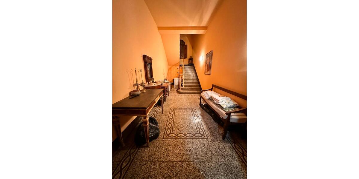 Einfamilienhaus Tettnang - 9 Zimmer, 318 m&sup2;, 900.000&euro; | Angebot:19497430