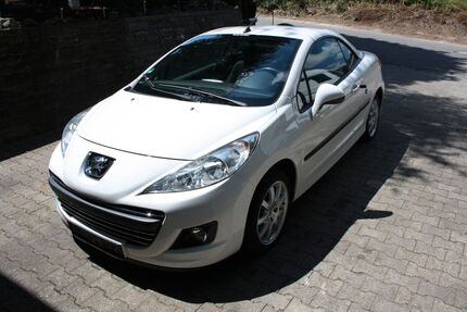 Peugeot 207 84.731 km 3.650 &euro; Friedrichshafen 88048