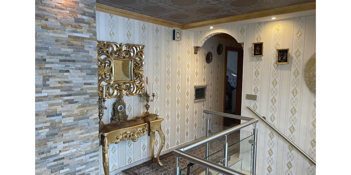 Einfamilienhaus Weingarten - 9 Zimmer, 170 m&sup2;, 810.000&euro; | Angebot:25219741