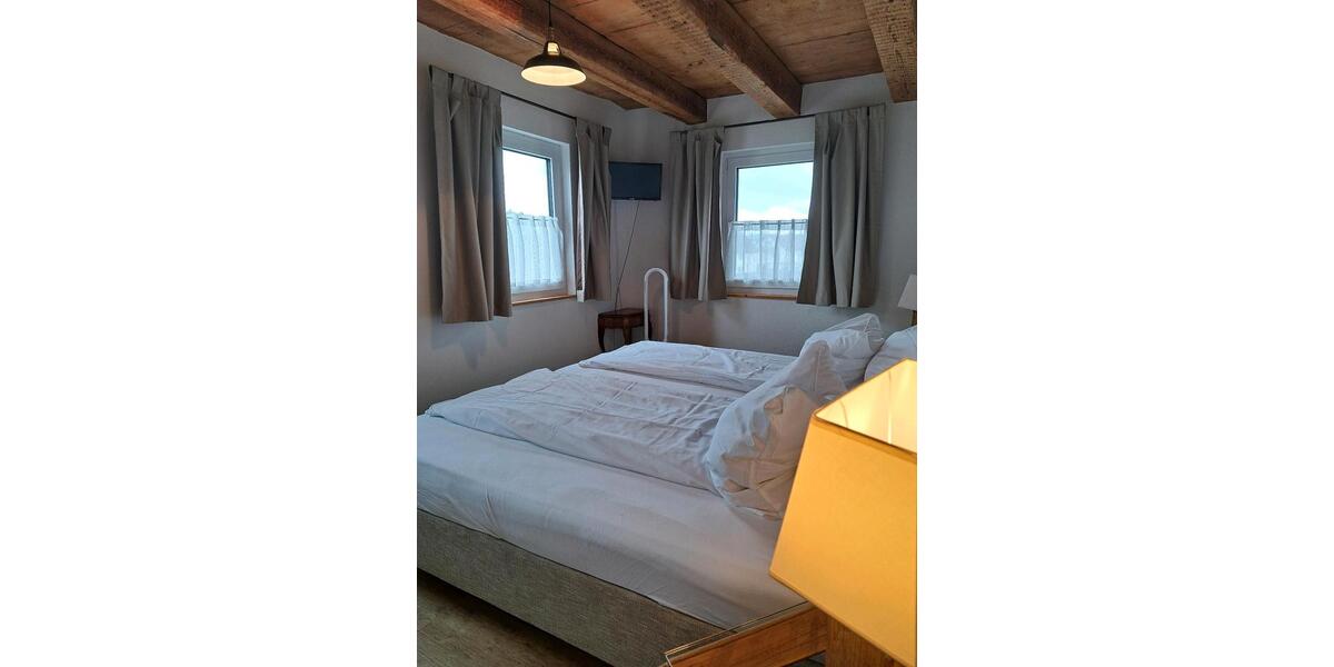 Etagenwohnung Salem - 7 Zimmer, 20 m&sup2;, 500&euro; | Angebot:25170938