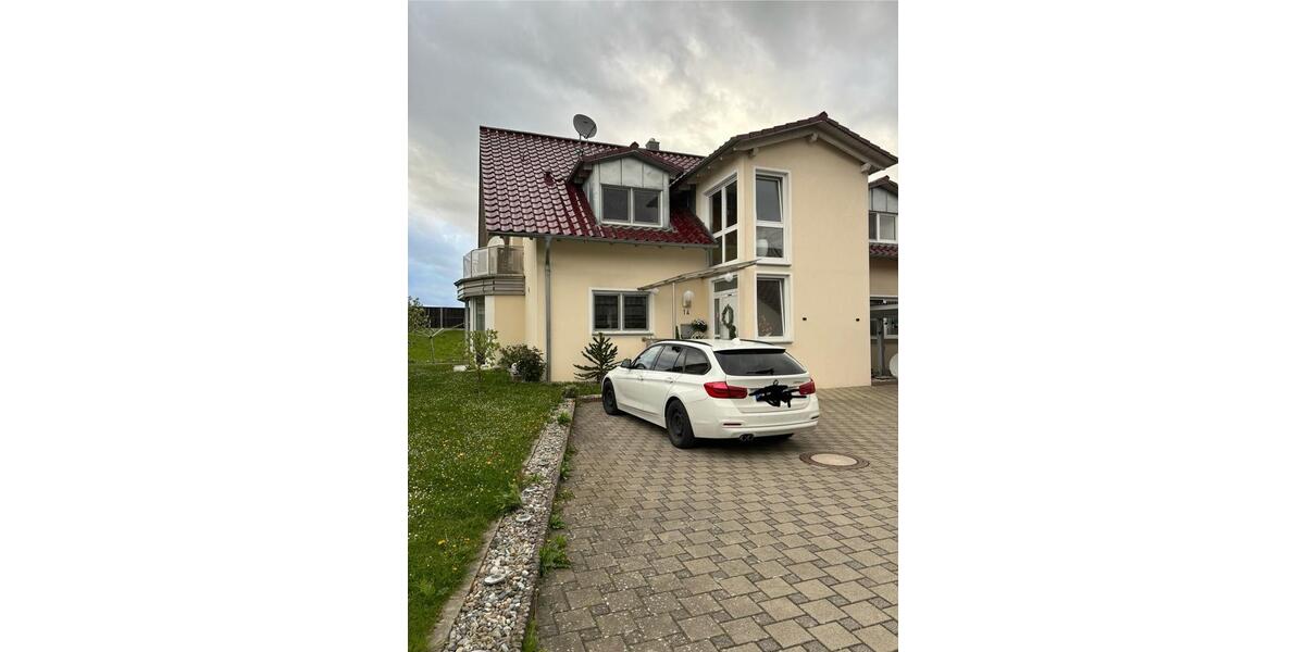 Etagenwohnung Baienfurt - 4 Zimmer, 117 m&sup2;, 1.900&euro; | Angebot:25407155