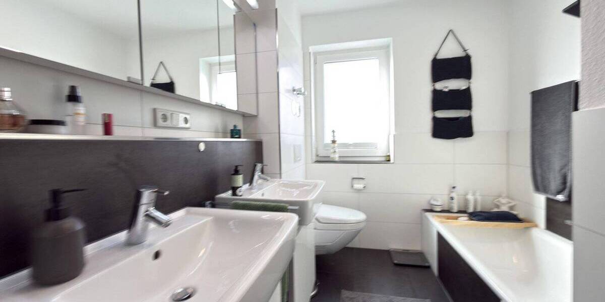 Etagenwohnung Überlingen - 3 Zimmer, 105 m&sup2;, 695.000&euro; | Angebot:26015553