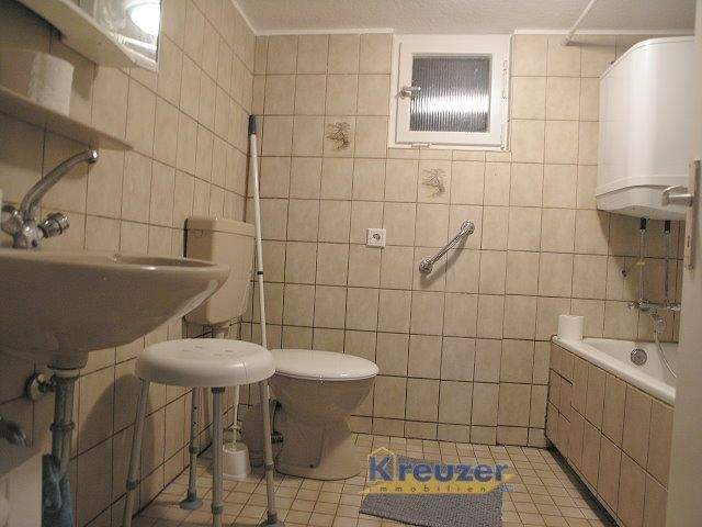 Etagenwohnung Ravensburg Südstadt - 6 Zimmer, 130 m&sup2;, 249.000&euro; | Angebot:25660659