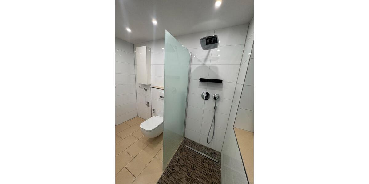 Etagenwohnung Weingarten - 3.5 Zimmer, 98 m&sup2;, 1.650&euro; | Angebot:25875434