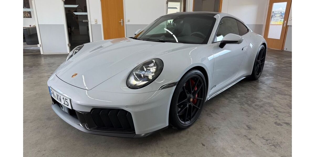 Porsche 992 1.800 km 189.000 &euro; Bermatingen 88697