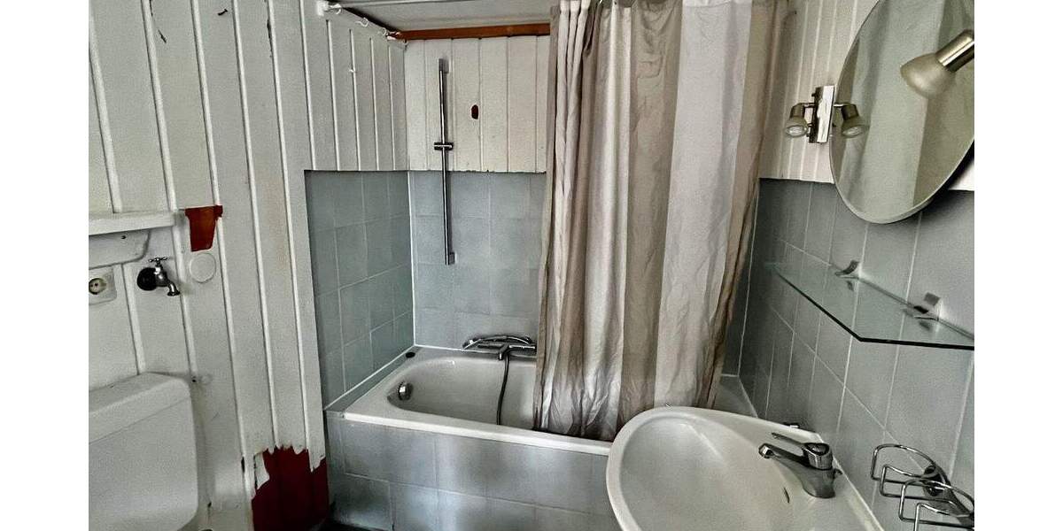 Etagenwohnung Überlingen - 2 Zimmer, 70 m&sup2;, 248.000&euro; | Angebot:25695279