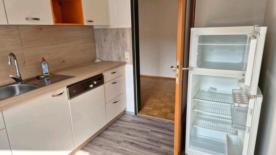 Hochparterre Weingarten - 2 Zimmer, 60 m&sup2;, 1.150&euro; | Angebot:25428450