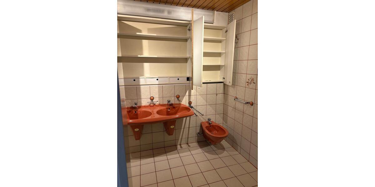 Etagenwohnung Eriskirch - 4.5 Zimmer, 101 m&sup2;, 375.000&euro; | Angebot:23791801