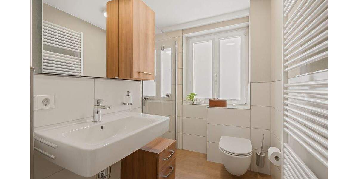 Etagenwohnung Friedrichshafen - 3 Zimmer, 71 m&sup2;, 299.500&euro; | Angebot:25671546