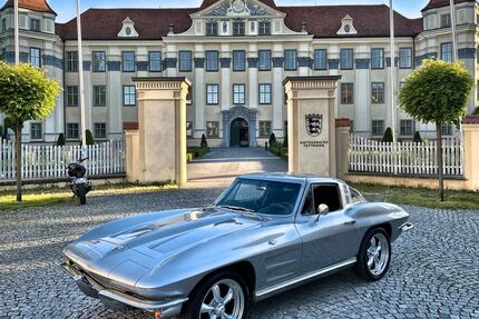Corvette C2 75.770 km 84.900 &euro; Meckenbeuren 88074