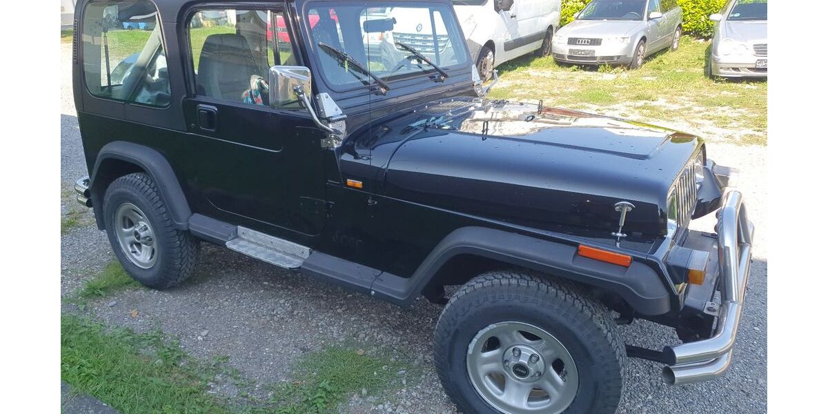 Jeep Wrangler 153.000 km 14.985 &euro; Konstanz 78462