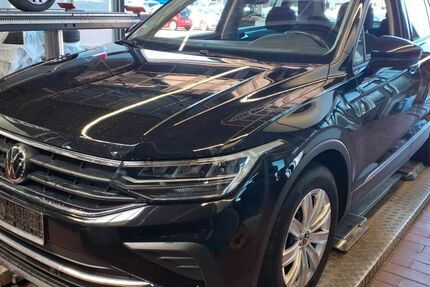 VW Tiguan 113.957 km 20.900 &euro; Ravensburg 88214