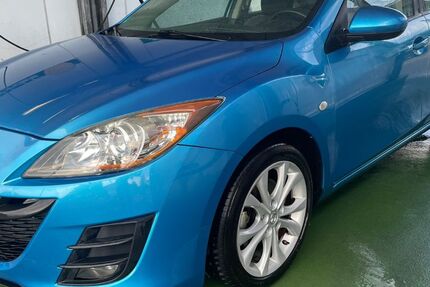 Mazda 3 181.000 km 5.289 &euro; Tettnang 88069